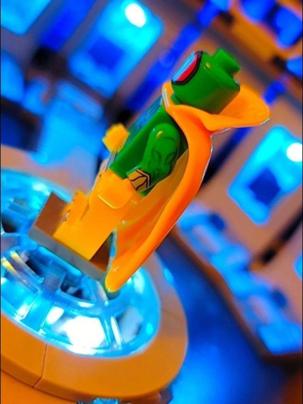 Vision Minifigure Lego Compatible - Picture 9 of 12